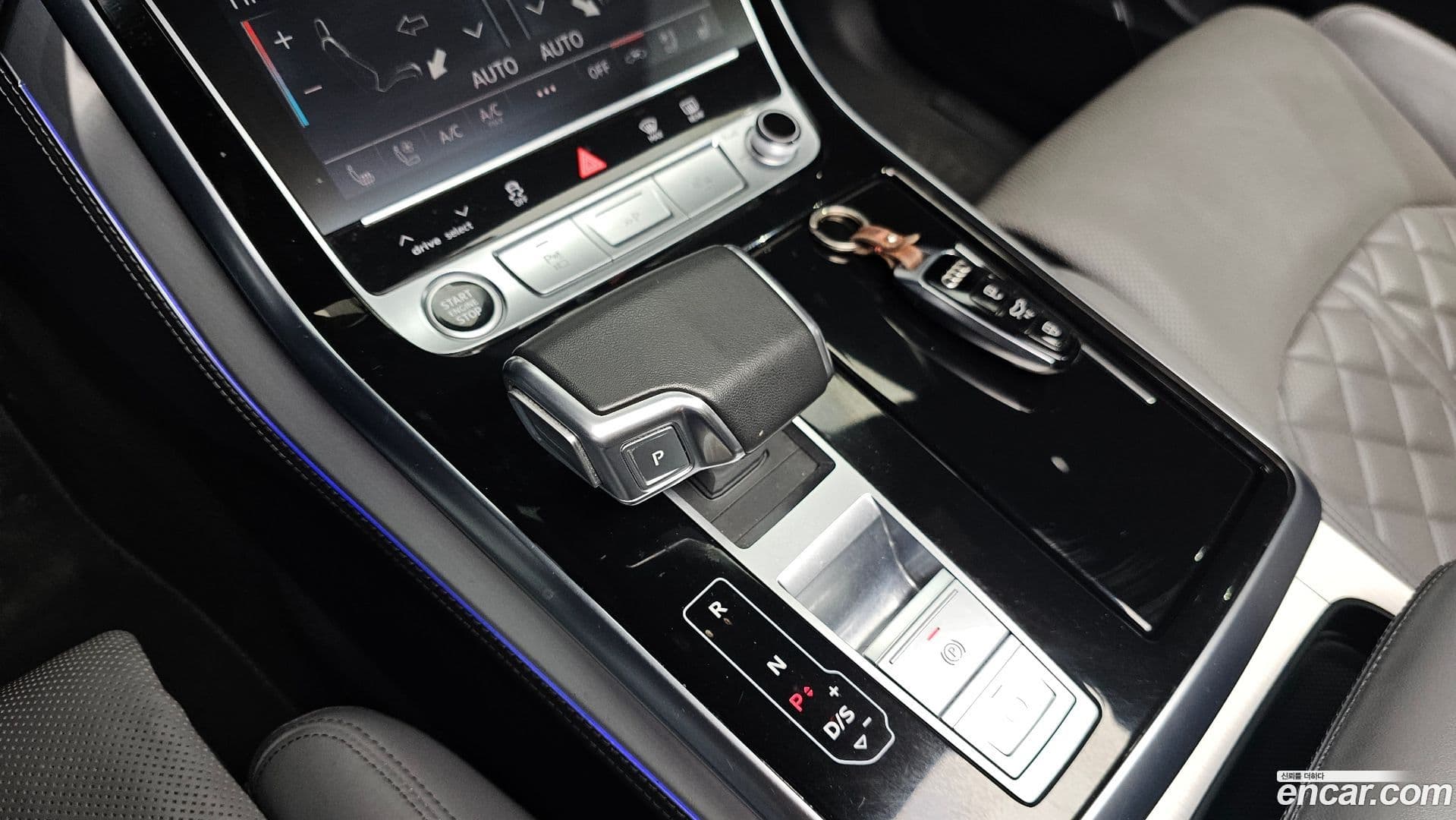 Main__Slider__Photo:Q7 Audi 2022.9-8