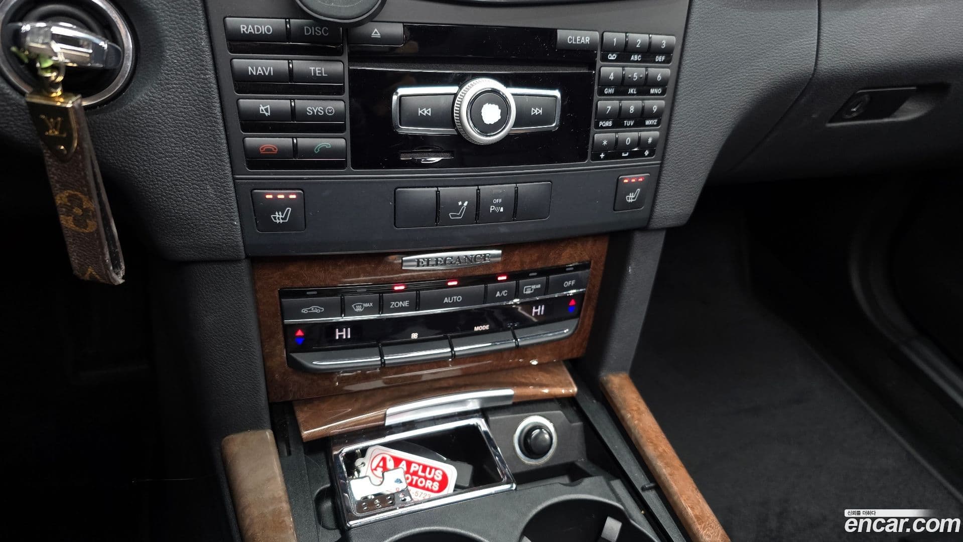 Main__Slider__Photo:E-Class Mercedes-Benz 2012.7-15