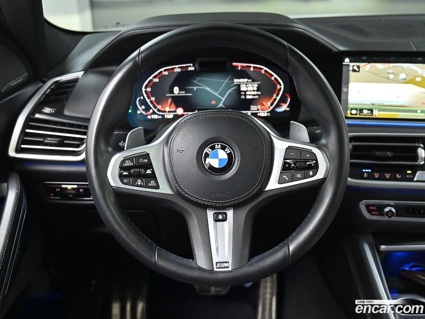 Main__Slider__Photo:X6 BMW 2023.4-14