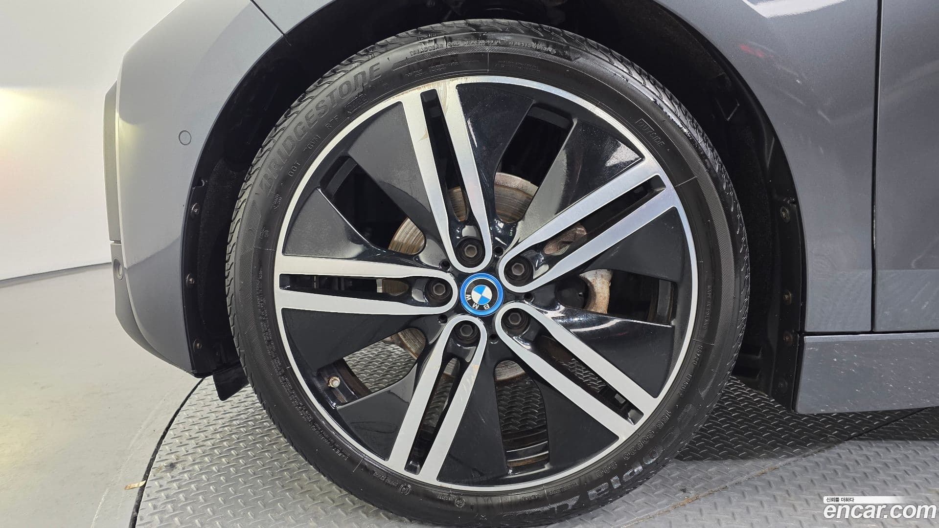 Main__Slider__Photo:i3 BMW 2018.11-4