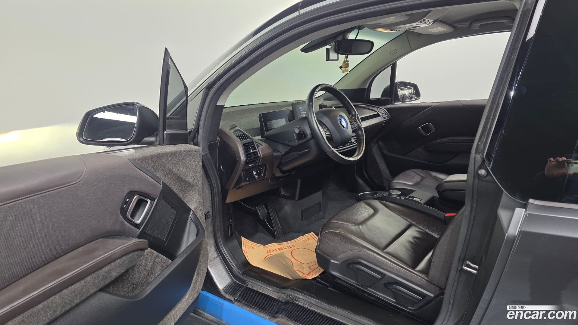 Main__Slider__Photo:i3 BMW 2018.11-9