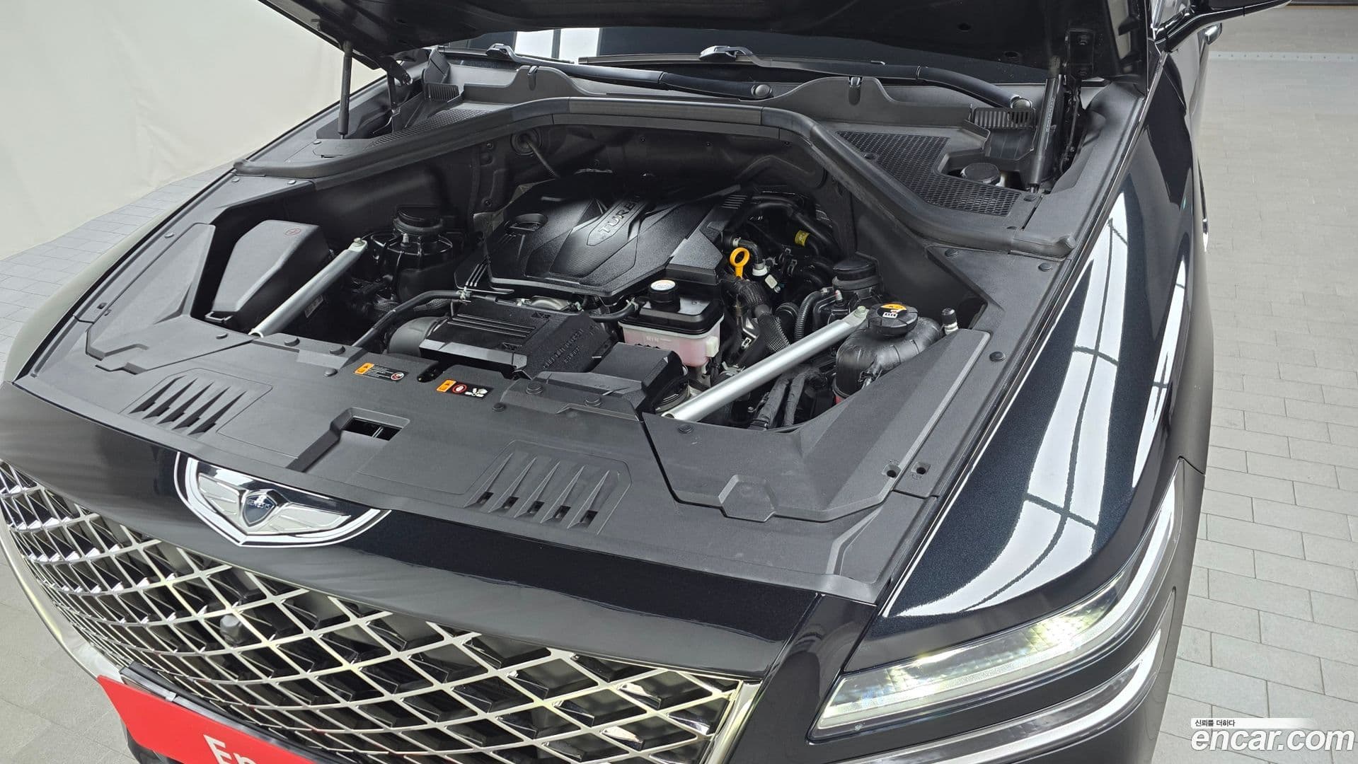 Main__Slider__Photo:GV80 Genesis 2023.1-5