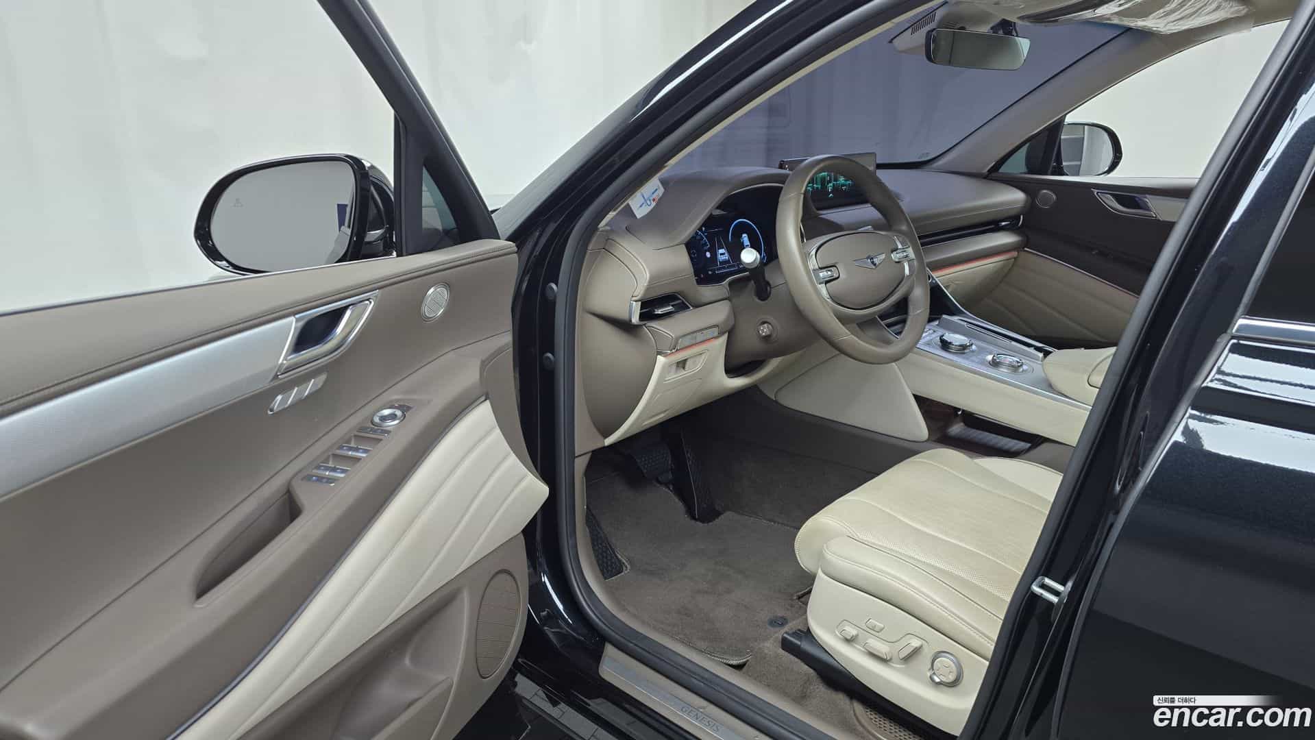 GV80 Genesis 2023.1-INNER-010