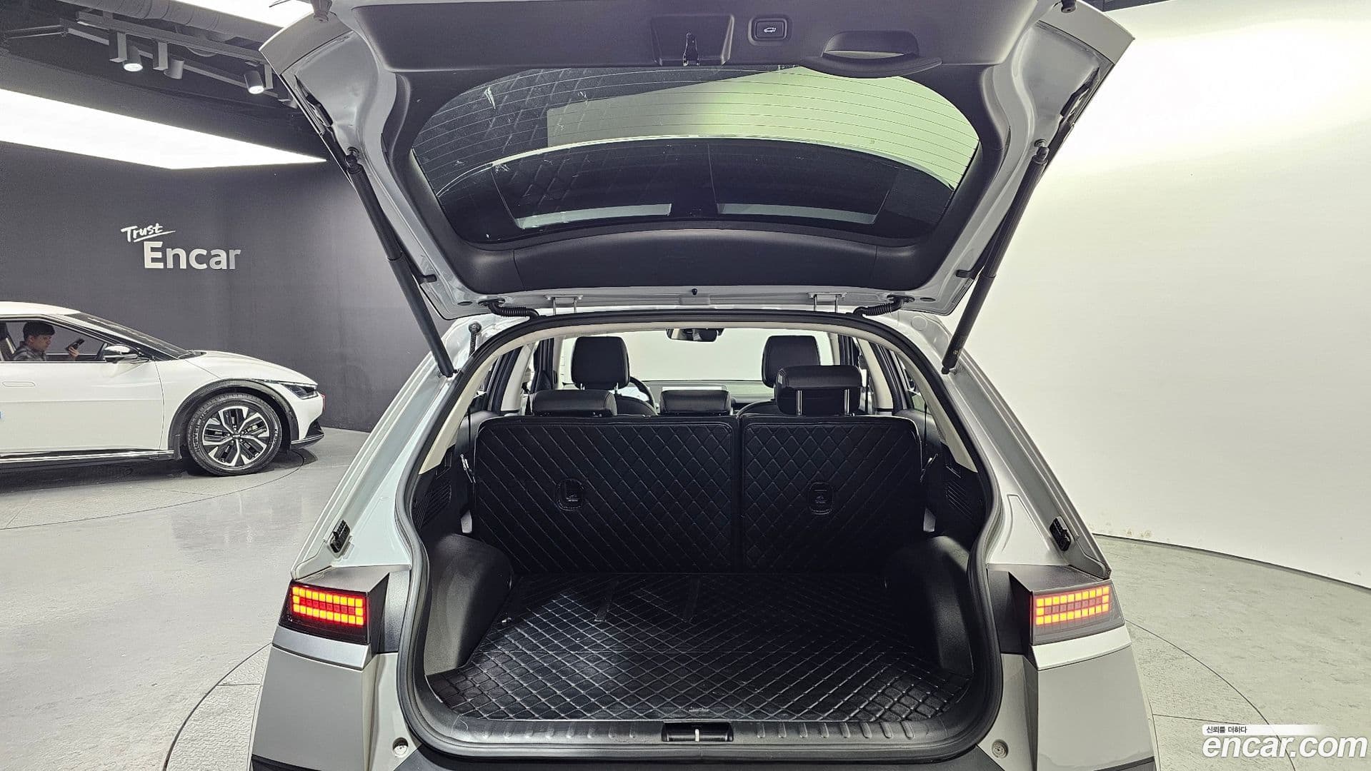 Main__Slider__Photo:Ioniq5 Hyundai 2023.6-19