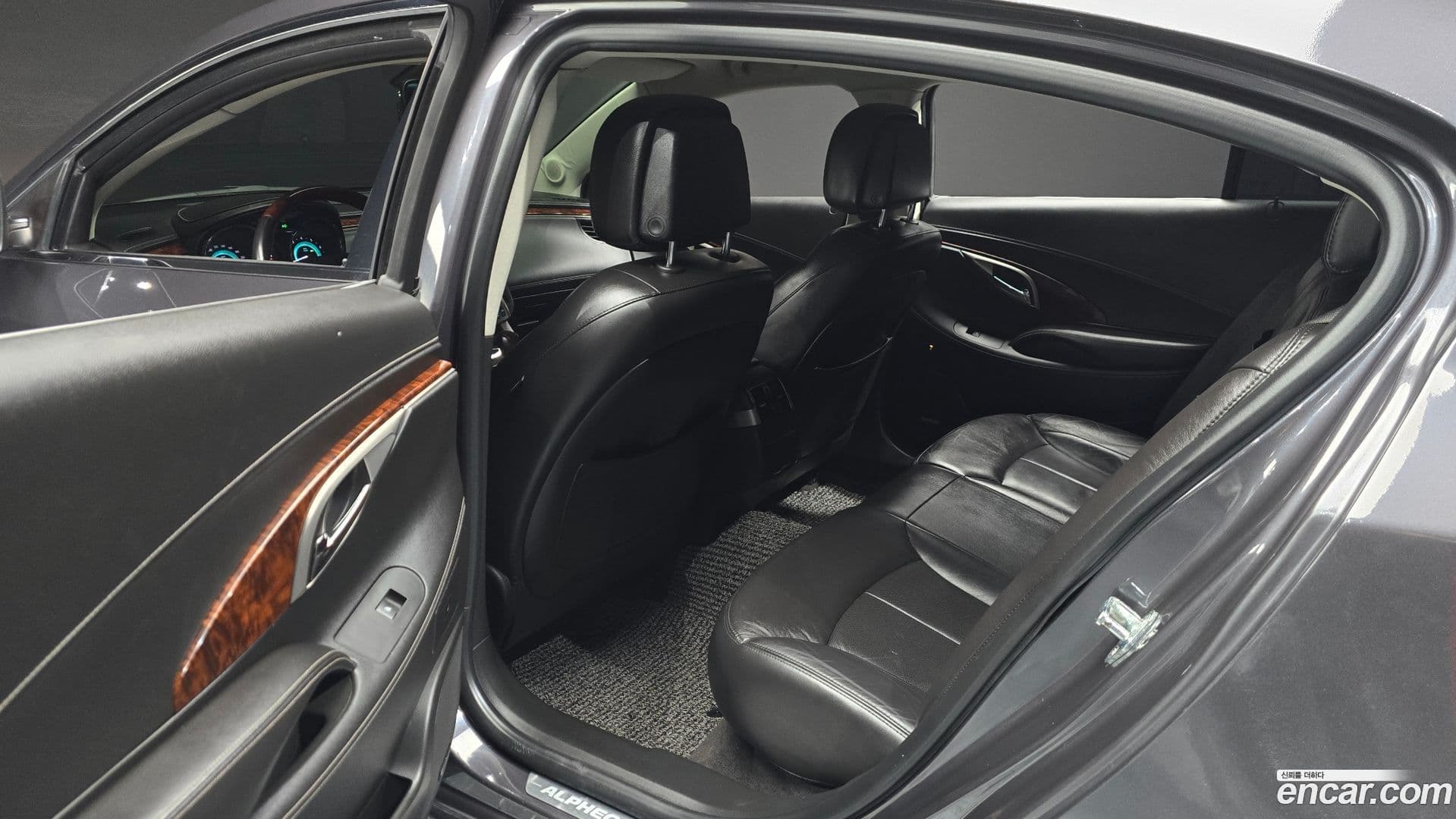 Main__Slider__Photo:Alpheon ChevroletGMDaewoo 2015.8-11