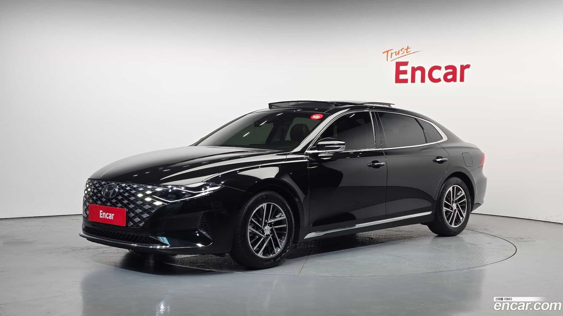 Grandeur Hyundai 2021.1-OUTER-001