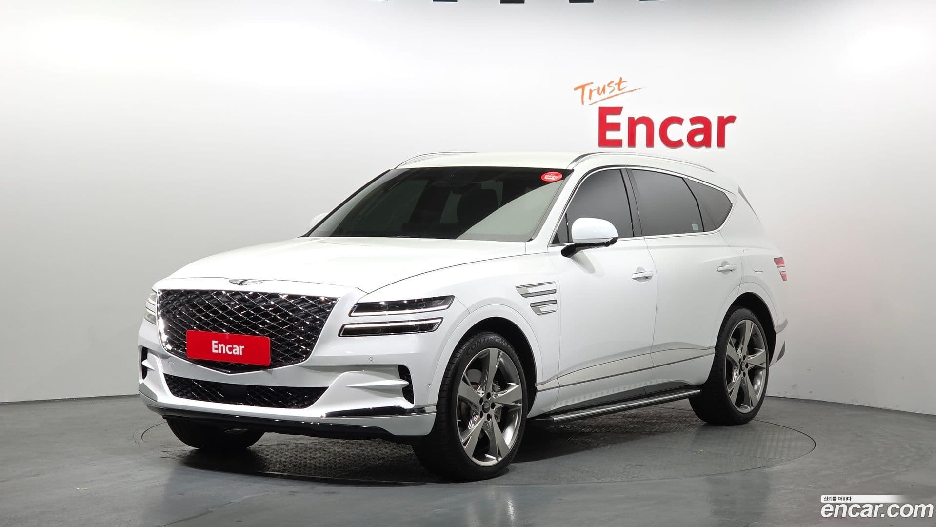 Main__Slider__Photo:GV80 Genesis 2022.3-0