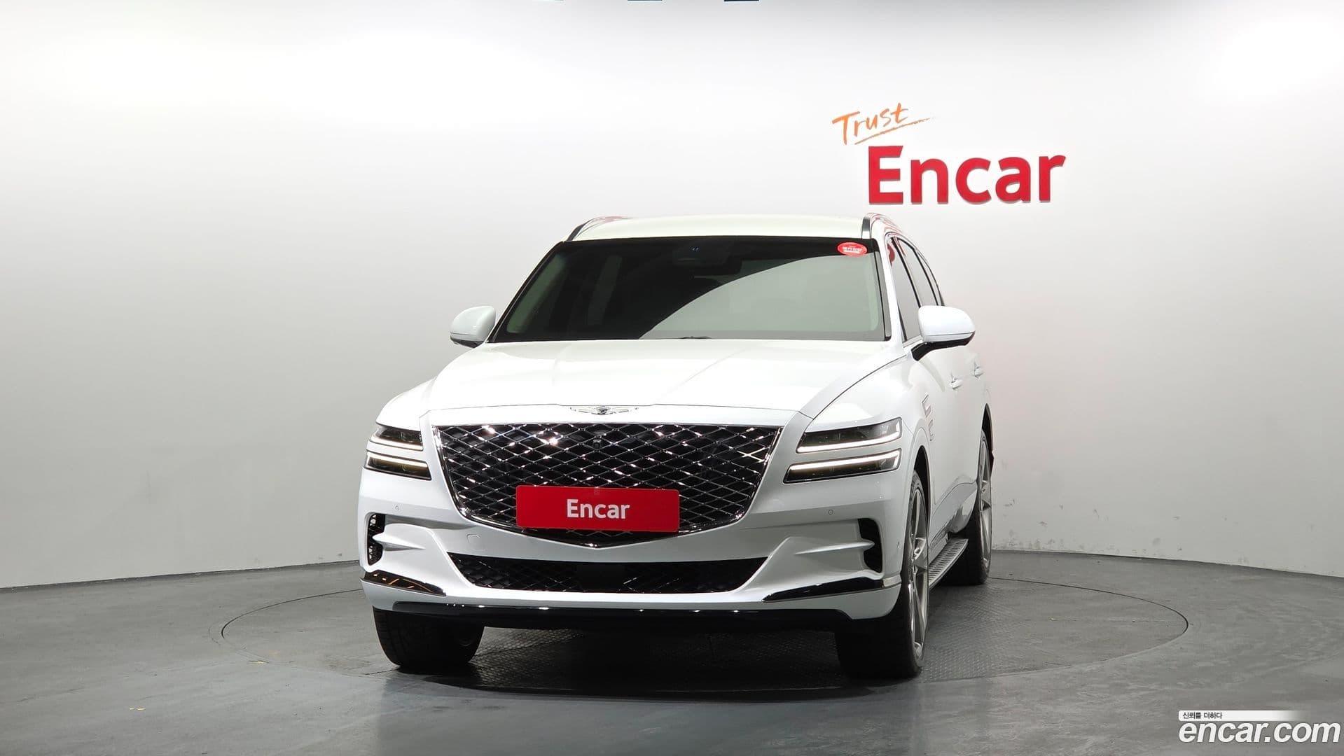 Main__Slider__Photo:GV80 Genesis 2022.3-2