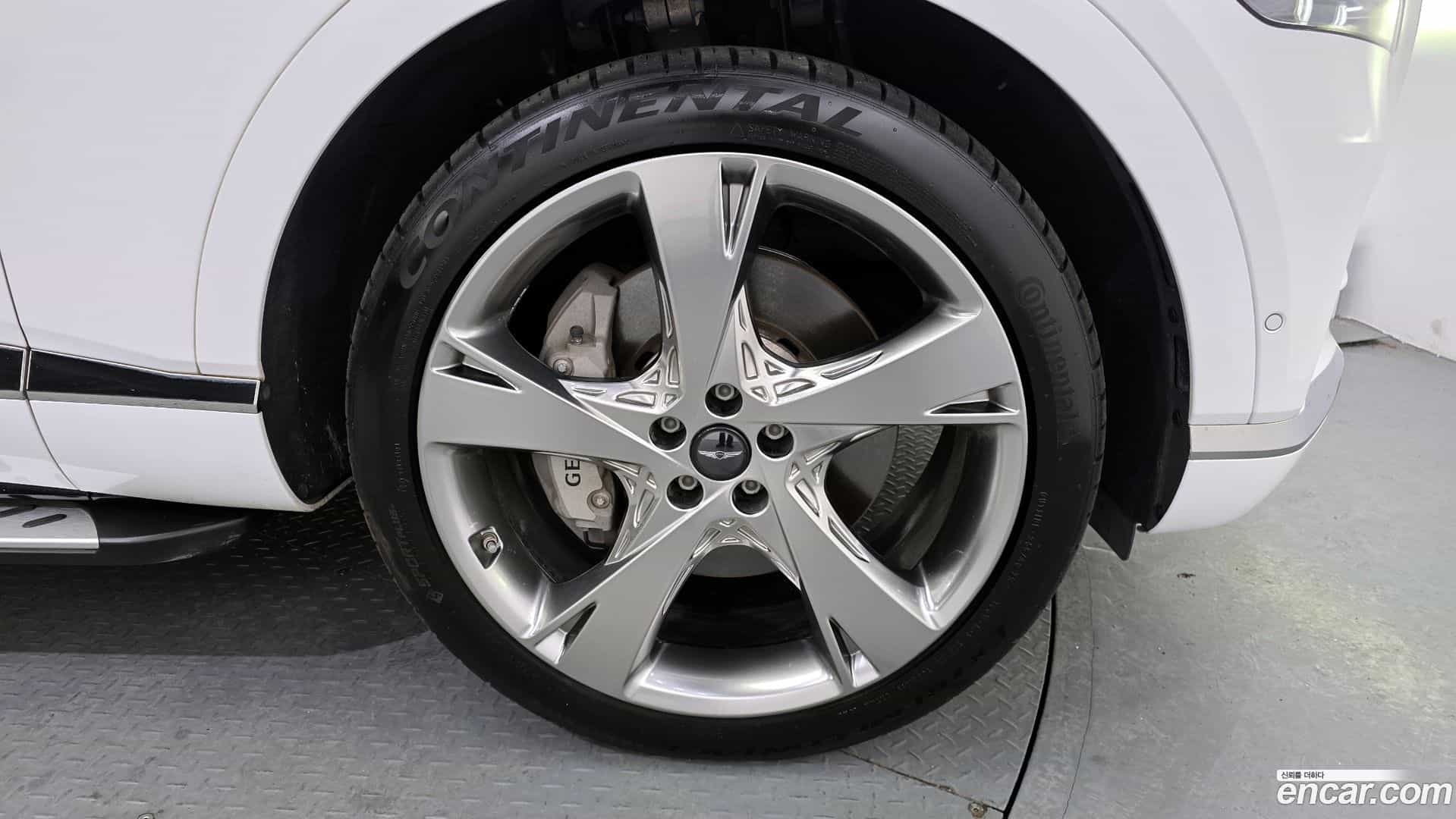 GV80 Genesis 2022.3-OUTER-005