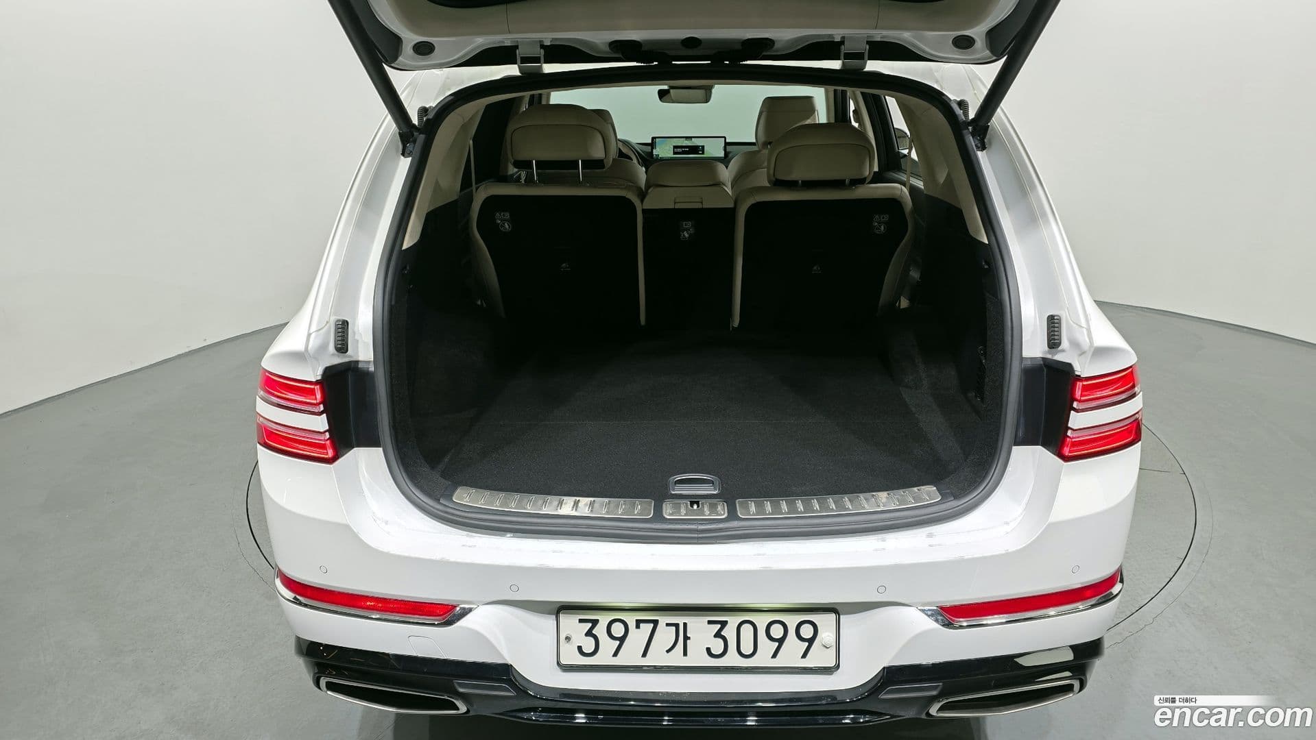 Main__Slider__Photo:GV80 Genesis 2022.3-19