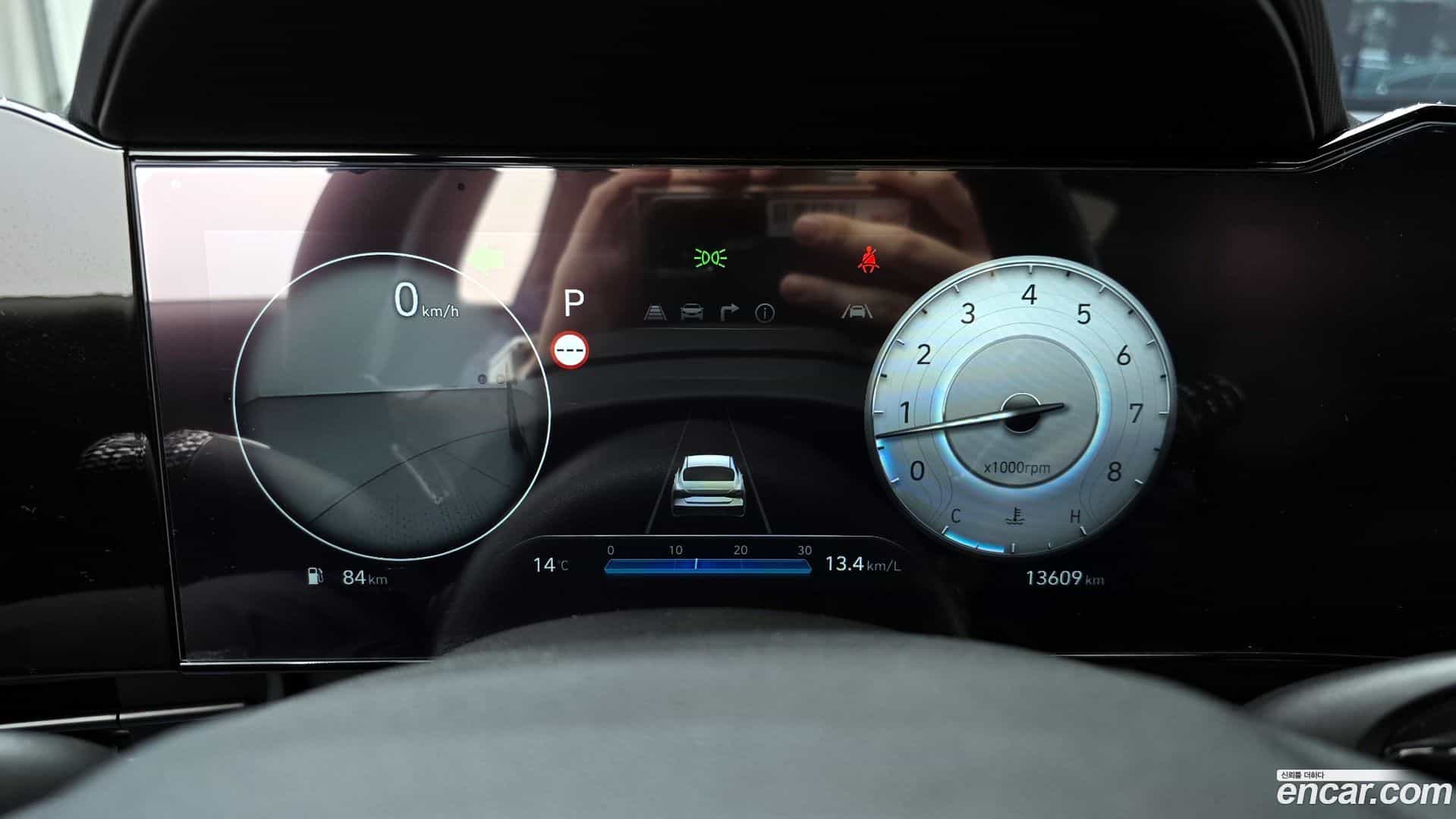 AVANTE Hyundai 2025.2-INNER-008