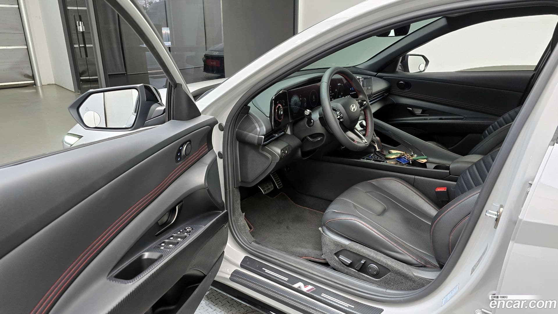 Main__Slider__Photo:AVANTE Hyundai 2025.2-10