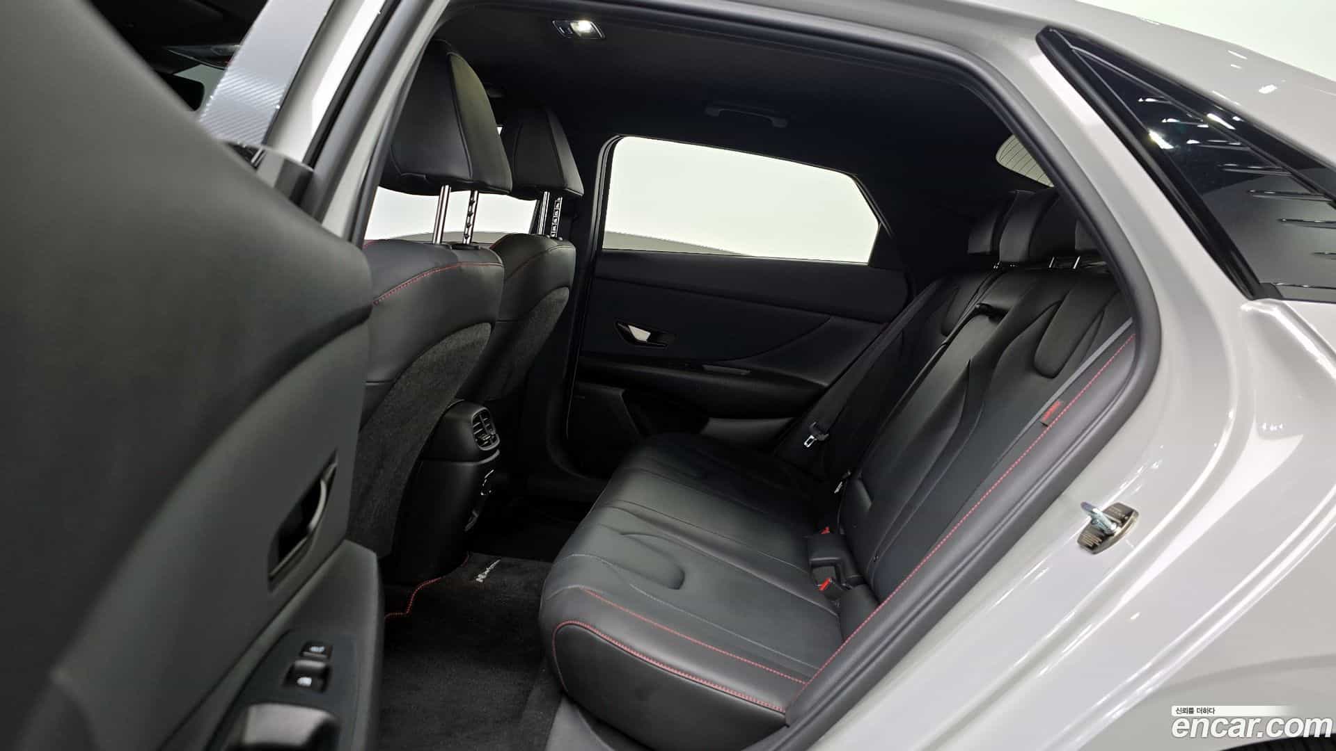 AVANTE Hyundai 2025.2-OPTION-017