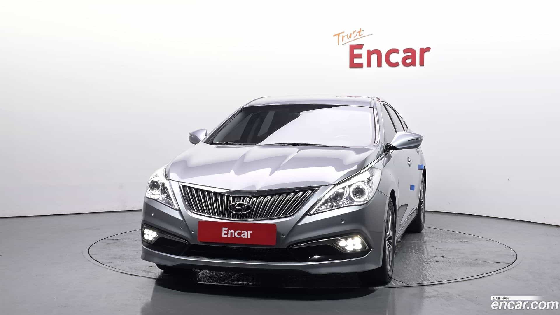 Grandeur Hyundai 2015.10-OUTER-003