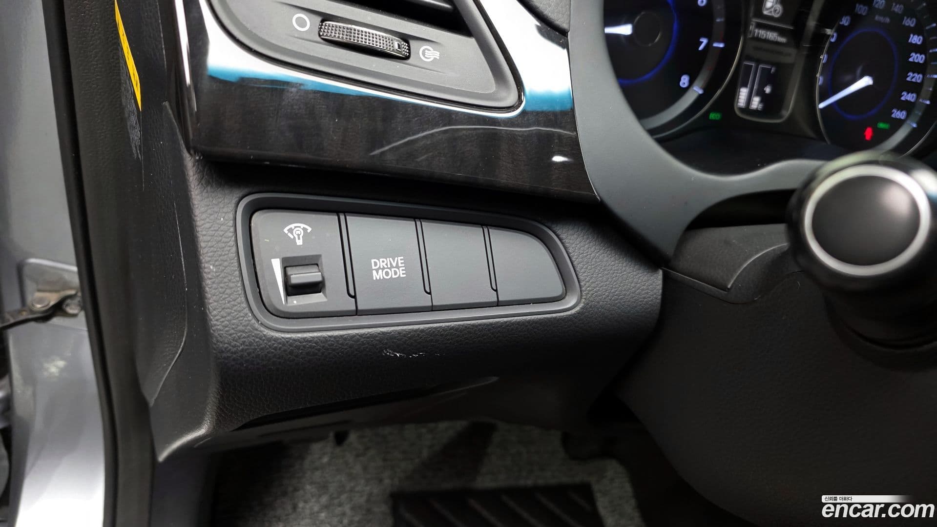 Main__Slider__Photo:Grandeur Hyundai 2015.10-13