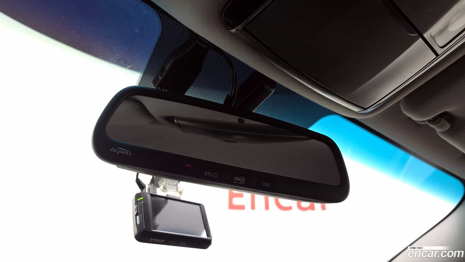 Grandeur Hyundai 2015.10-OPTION-023