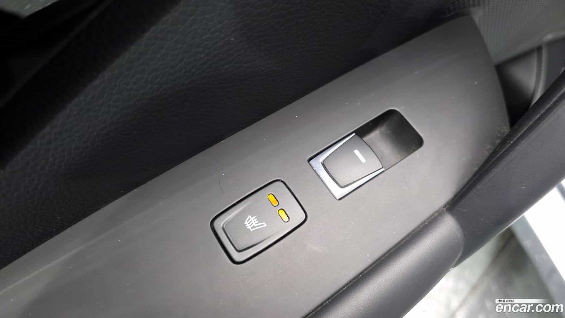 Grandeur Hyundai 2015.10-OPTION-024