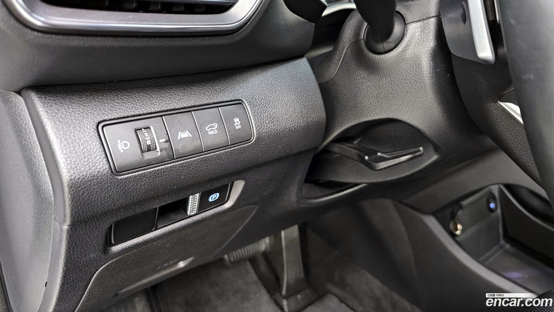 Main__Slider__Photo:Santafe Hyundai 2020.6-16