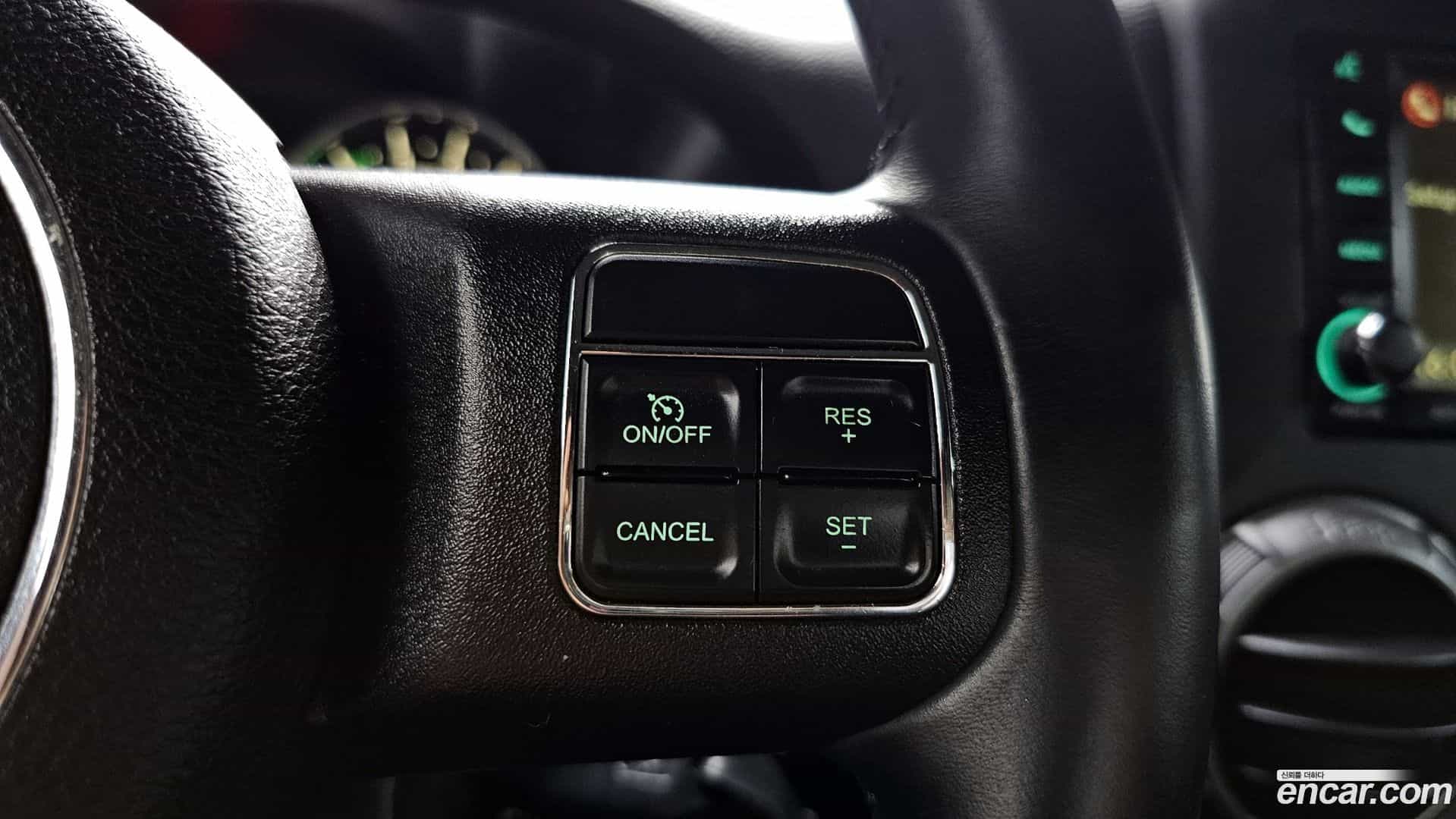 Wrangler Jeep 2014.6-OPTION-019