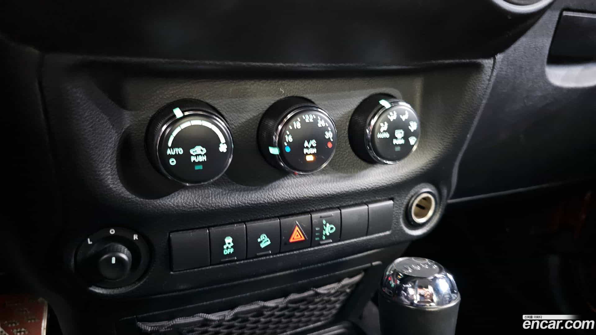 Wrangler Jeep 2014.6-OPTION-021