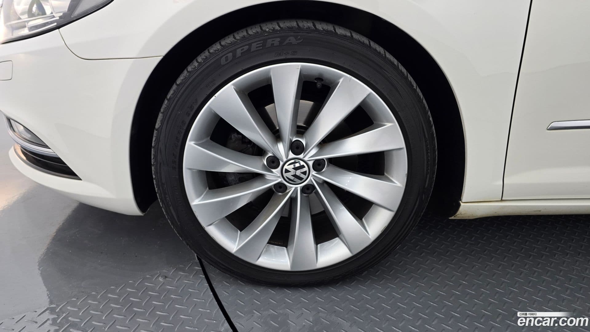 Main__Slider__Photo:CC Volkswagen 2015.0-4