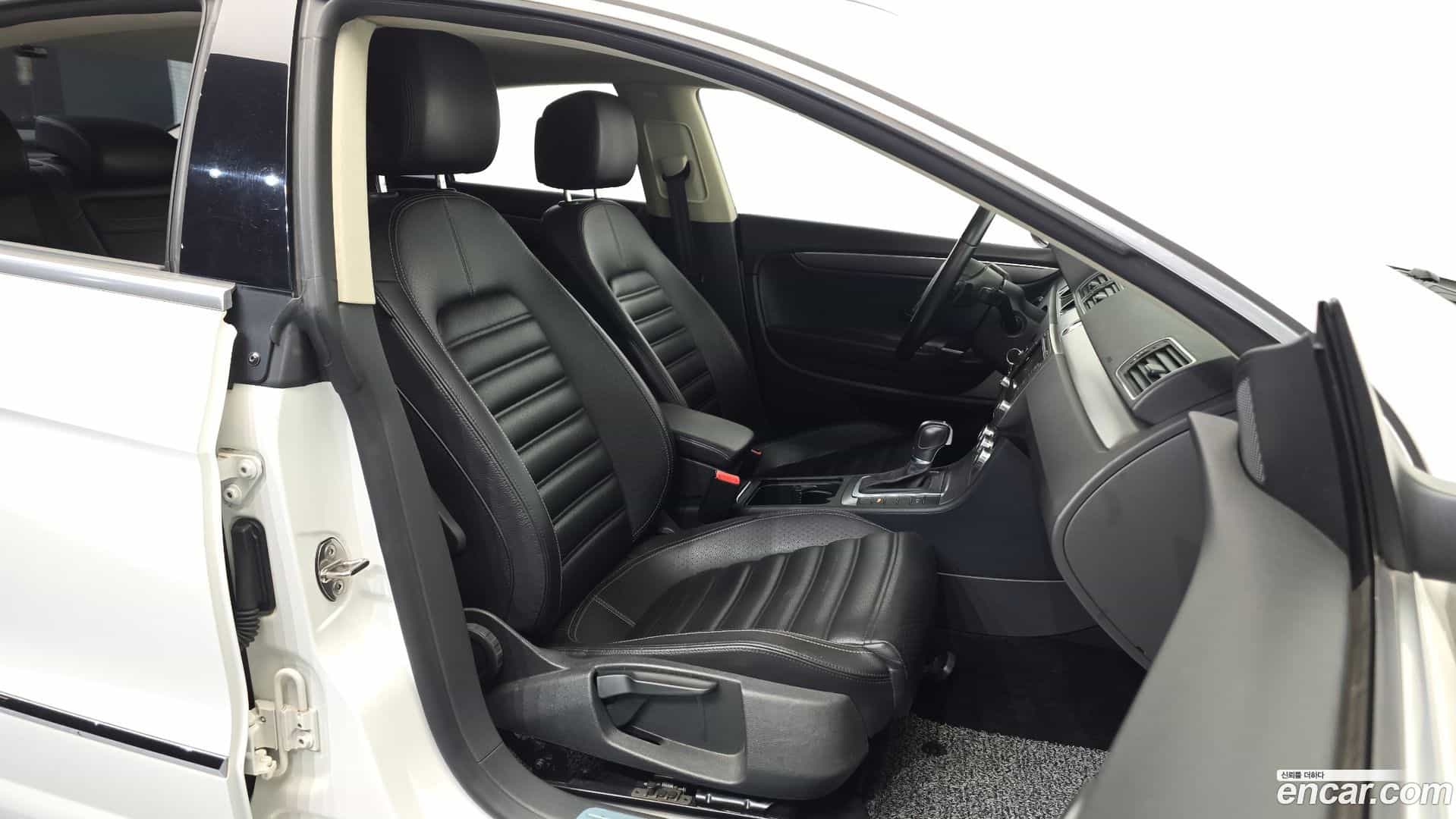 CC Volkswagen 2015.0-INNER-010