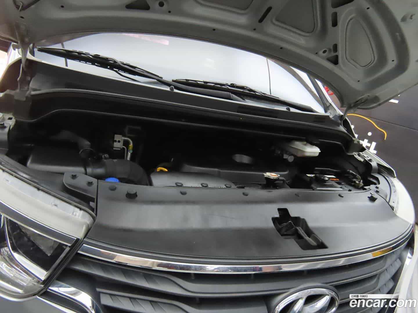 Starex Hyundai 2018.6-OPTION-023