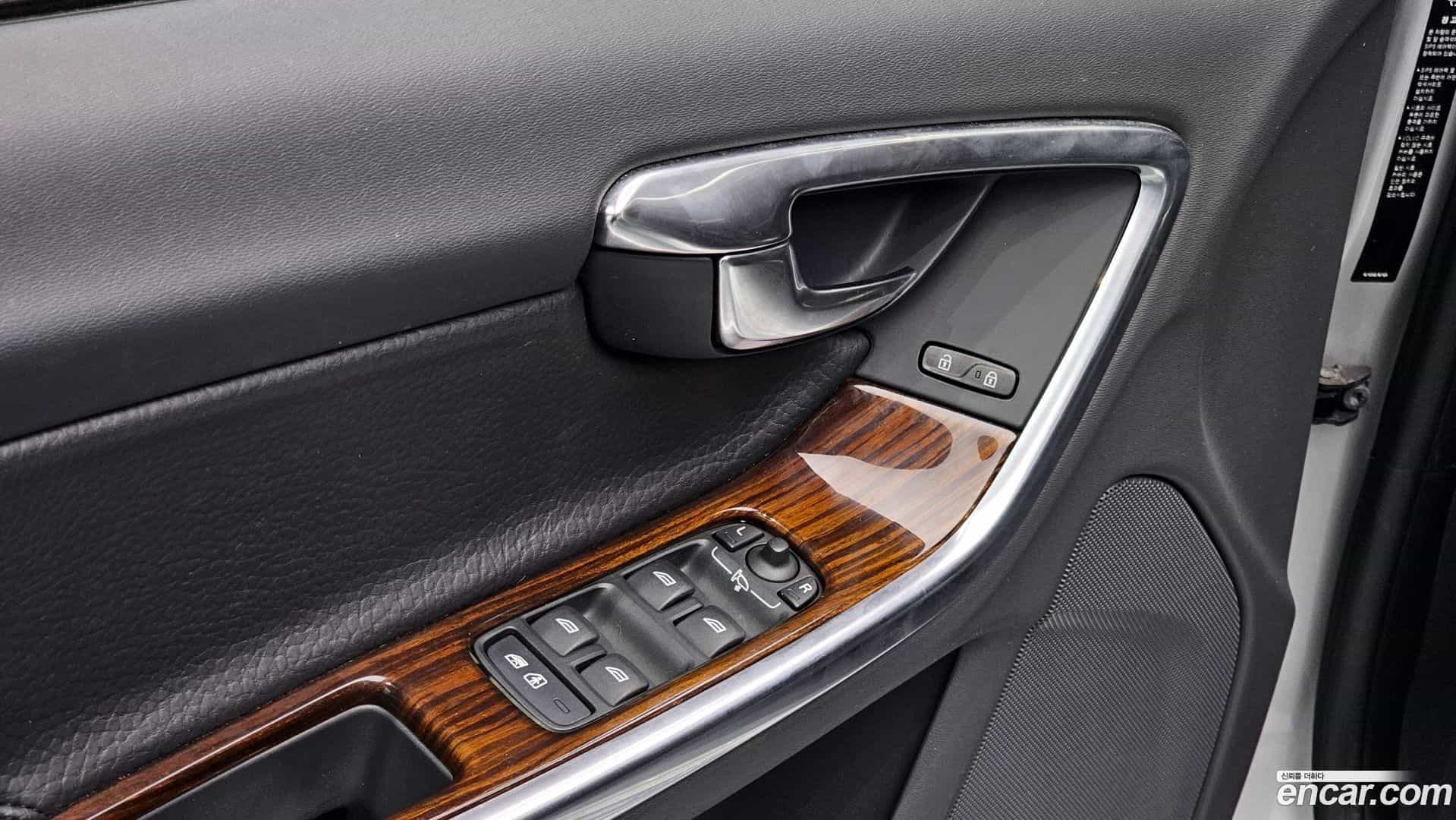 S60 Volvo 2011.2-OPTION-022