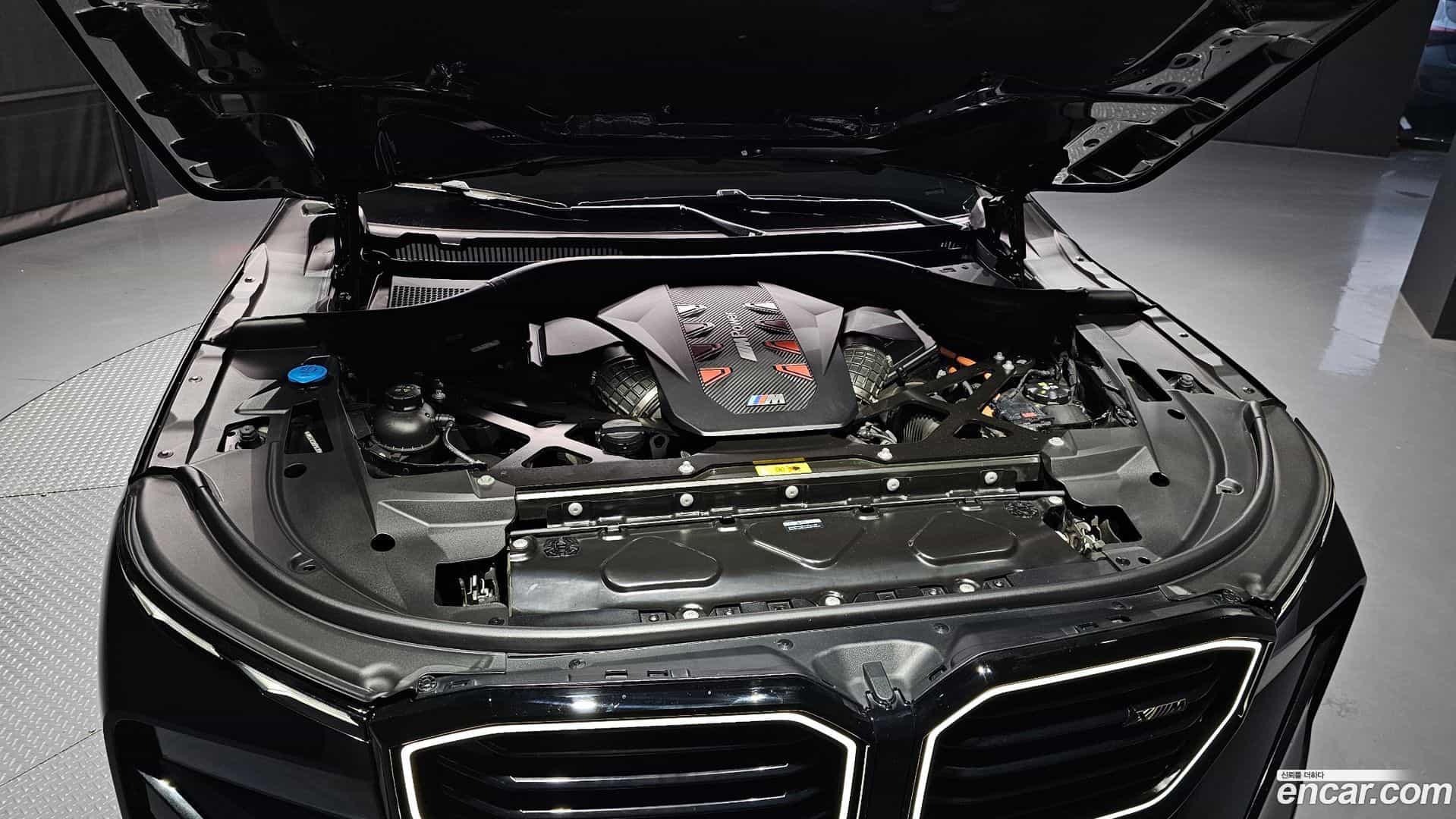 XM BMW 2023.5-INNER-006