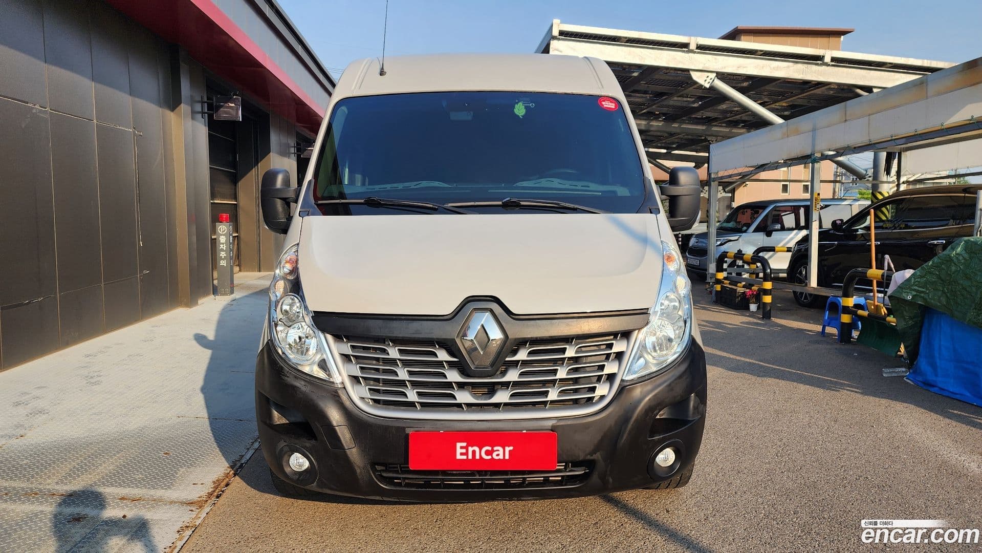 Main__Slider__Photo:Master Renault-KoreaSamsung 2018.11-2