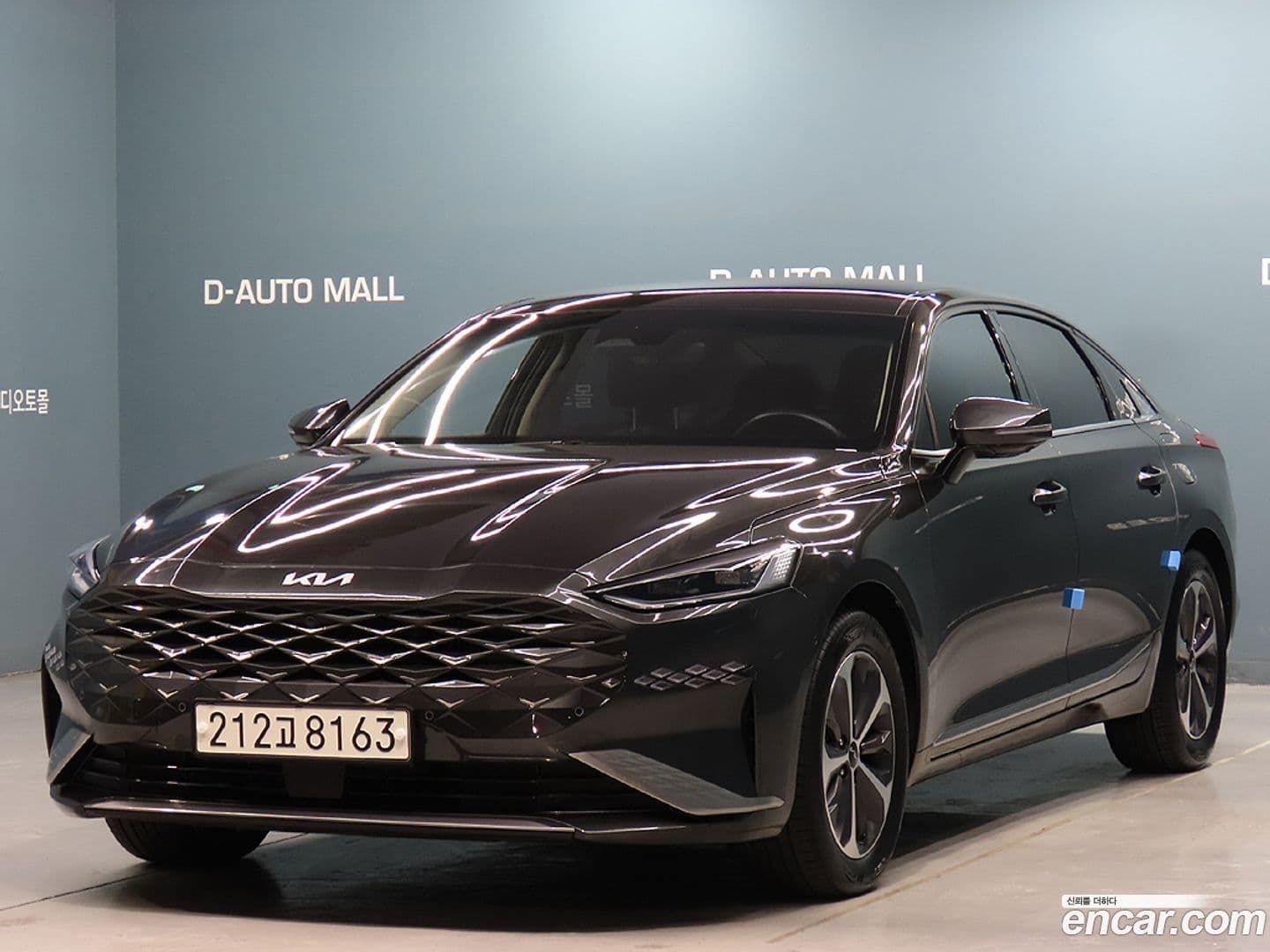 Main__Slider__Photo:K8 Kia 2022.0-0