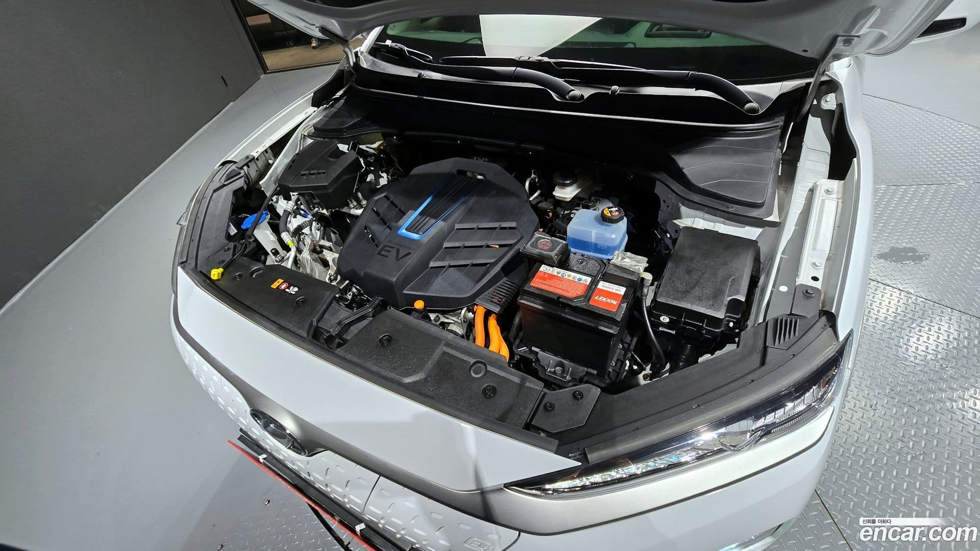 Main__Slider__Photo:Kona Hyundai 2020.3-5