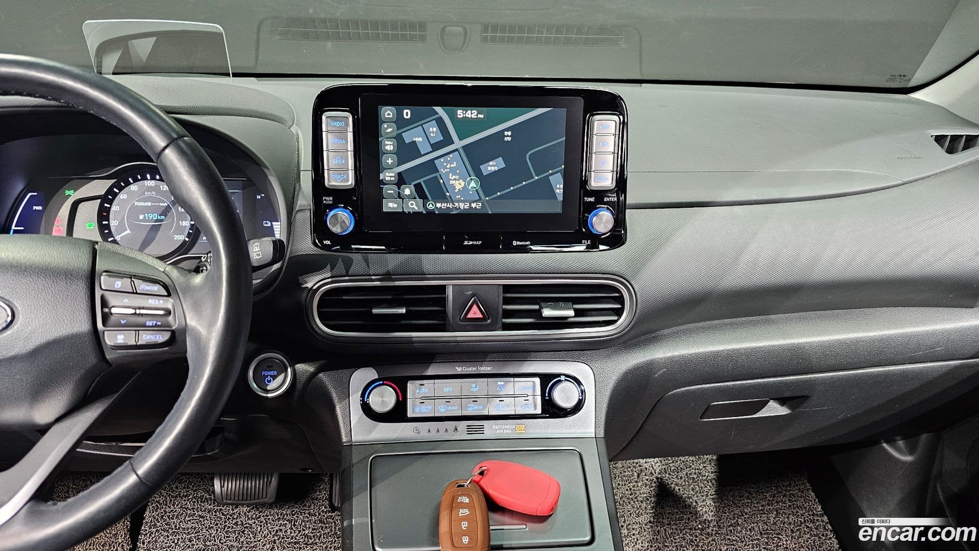 Main__Slider__Photo:Kona Hyundai 2020.3-13