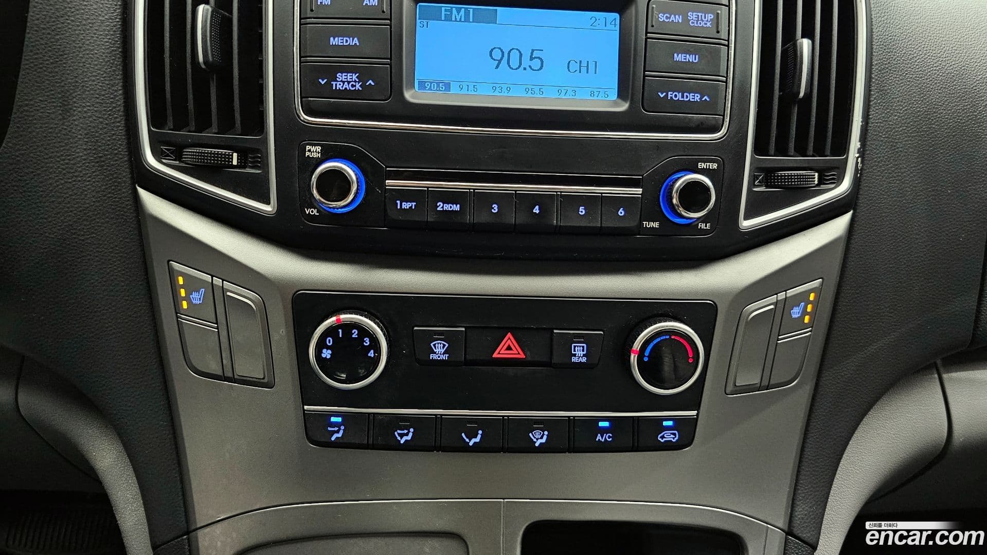 Main__Slider__Photo:Starex Hyundai 2019.6-14