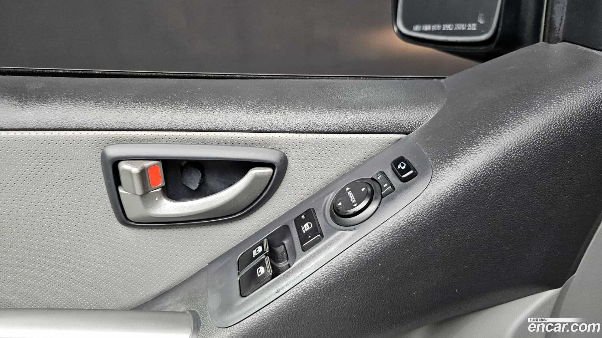 Starex Hyundai 2019.6-OPTION-022