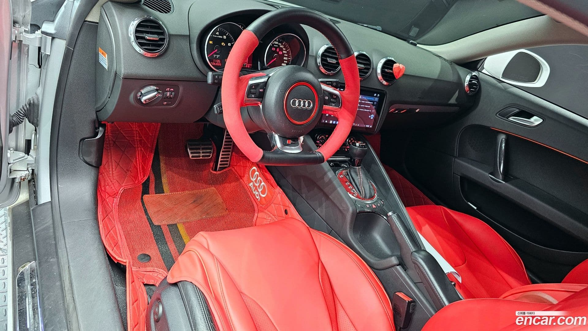 Main__Slider__Photo:TT Audi 2008.7-6