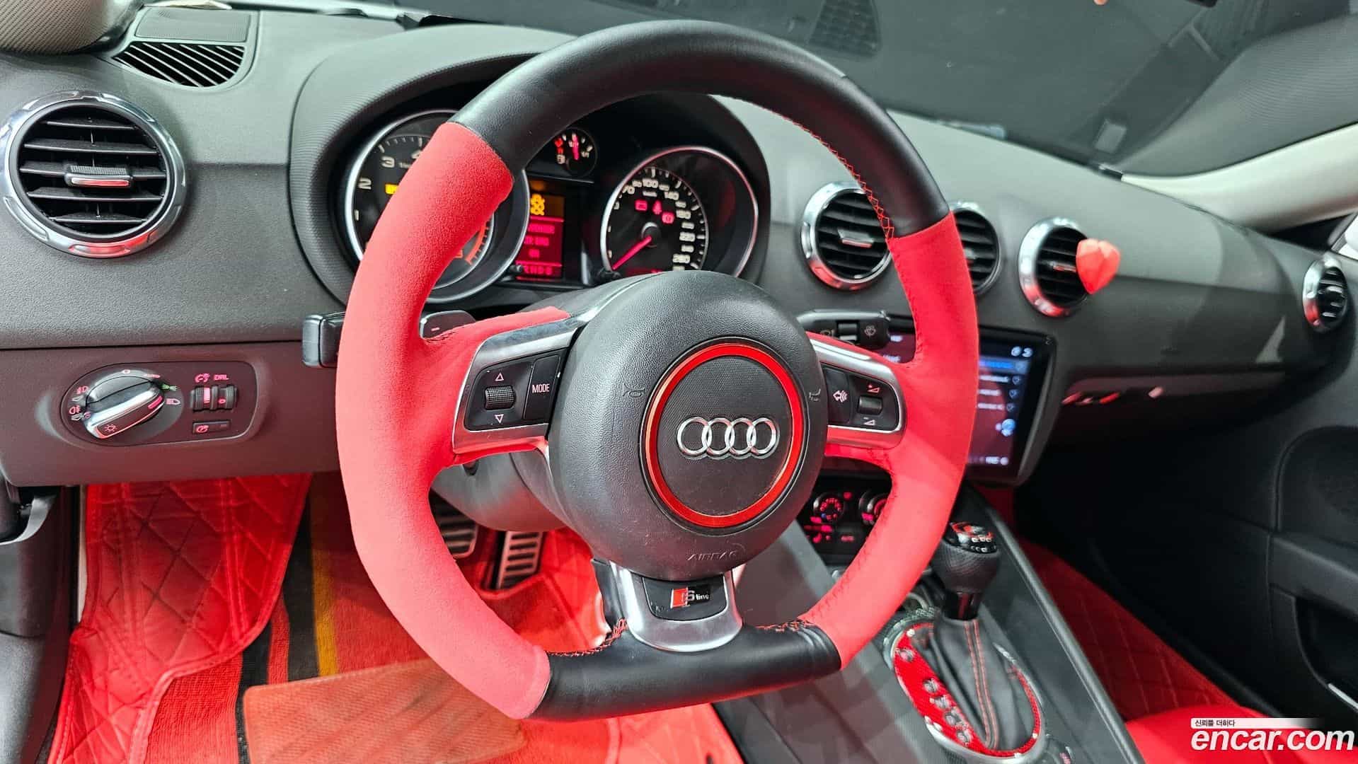 TT Audi 2008.7-OPTION-017