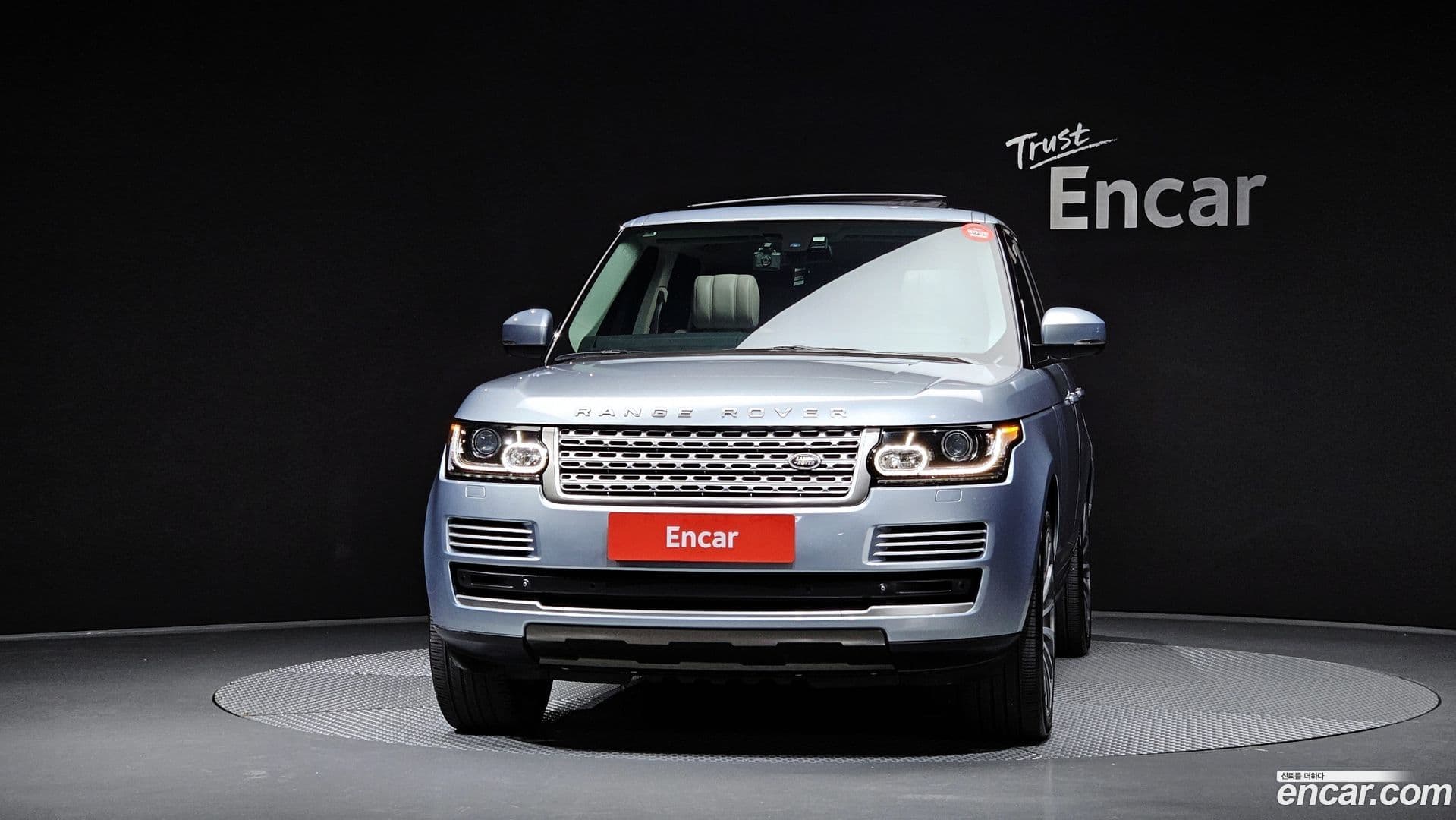 Main__Slider__Photo:Range Rover Land Rover 2013.8-2