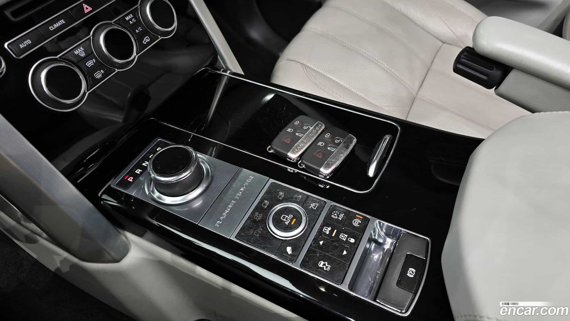 Range Rover Land Rover 2013.8-INNER-009