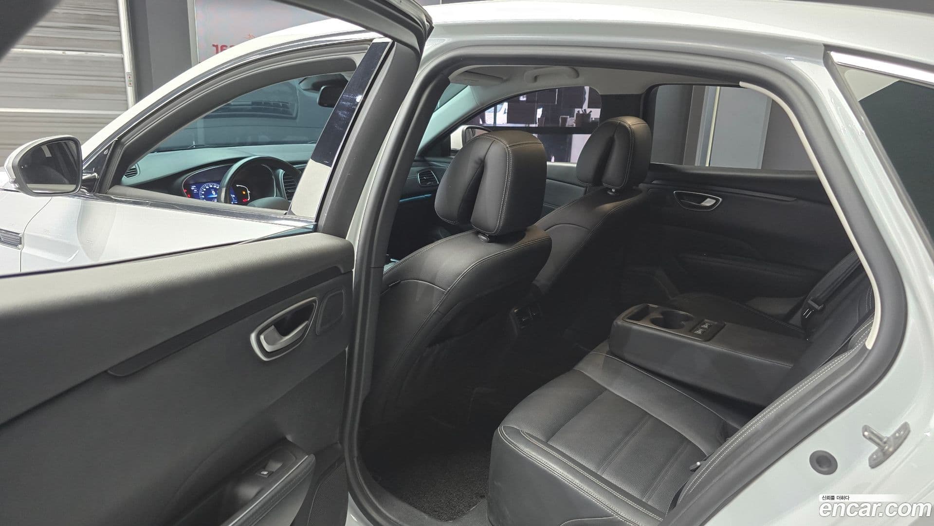 Main__Slider__Photo:SM6 Renault Korea 2020.8-12