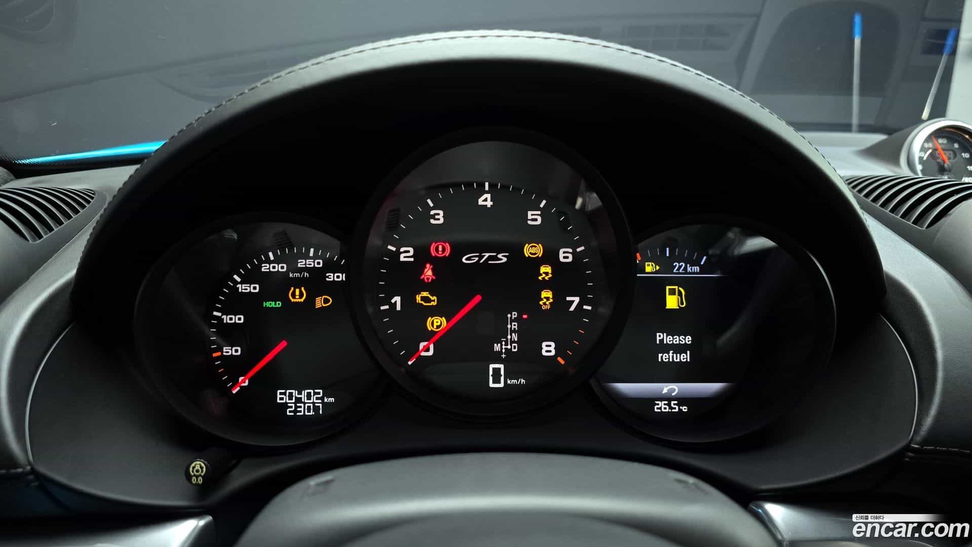 718 Porsche 2019.5-INNER-008