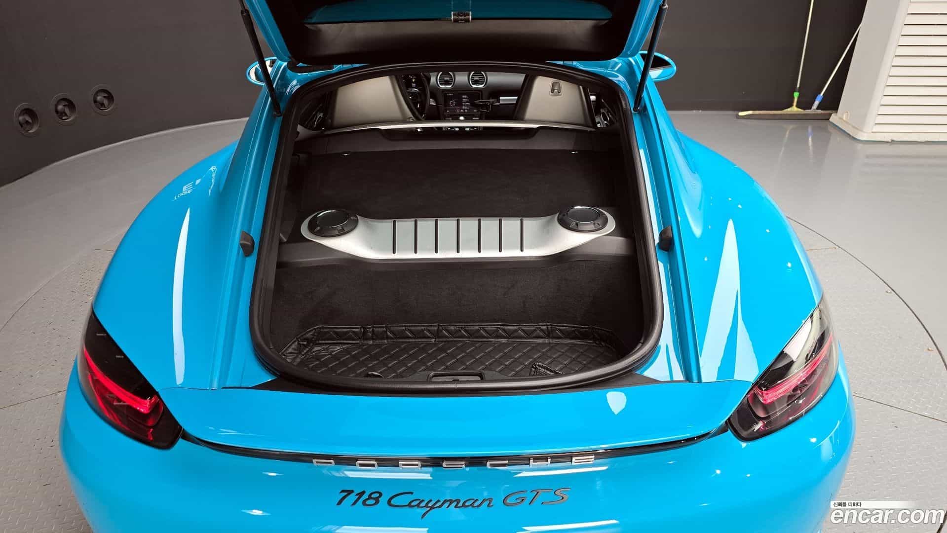 718 Porsche 2019.5-OPTION-024