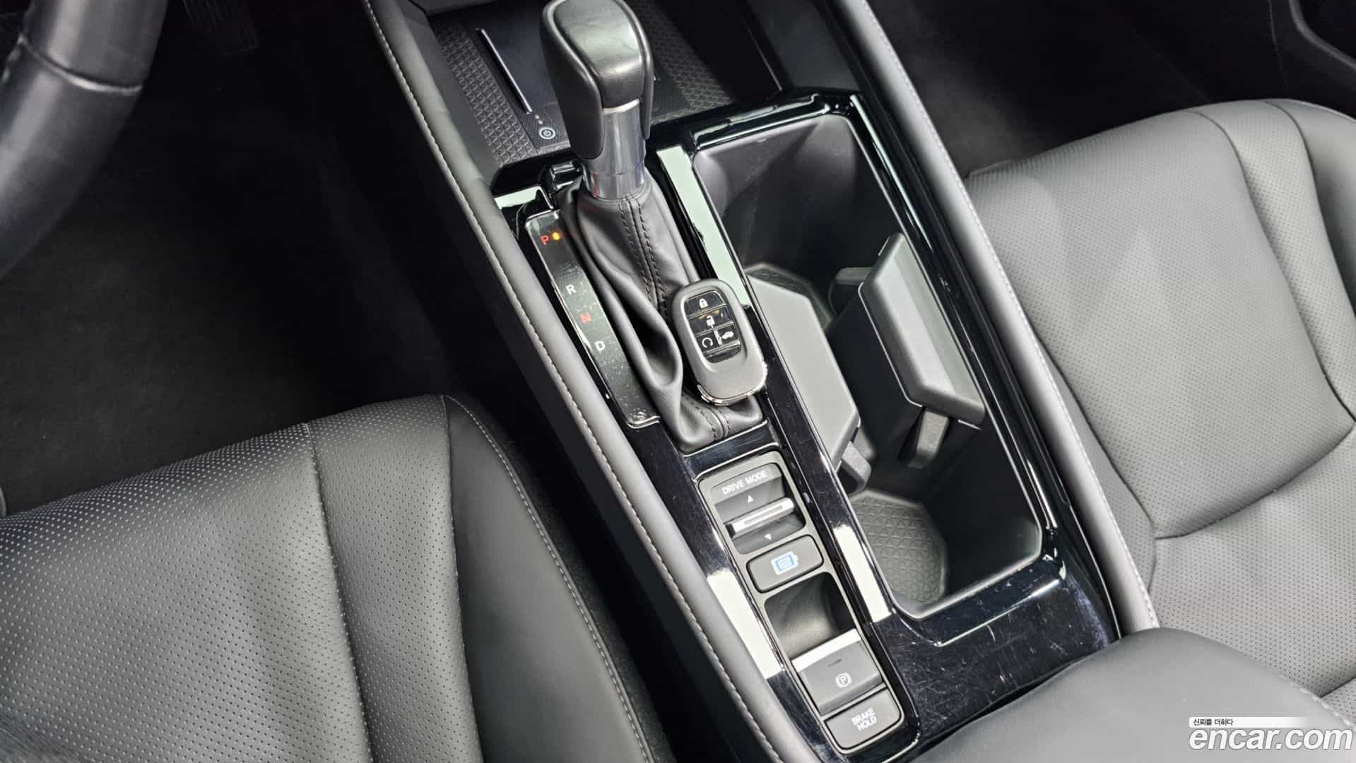 Accord Honda 2024.8-INNER-009