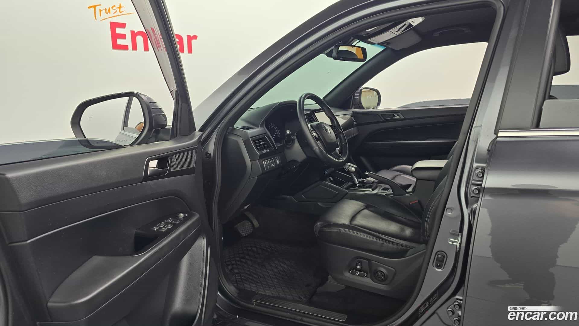 Rexton KG_Mobility_Ssangyong 2020.2-INNER-010