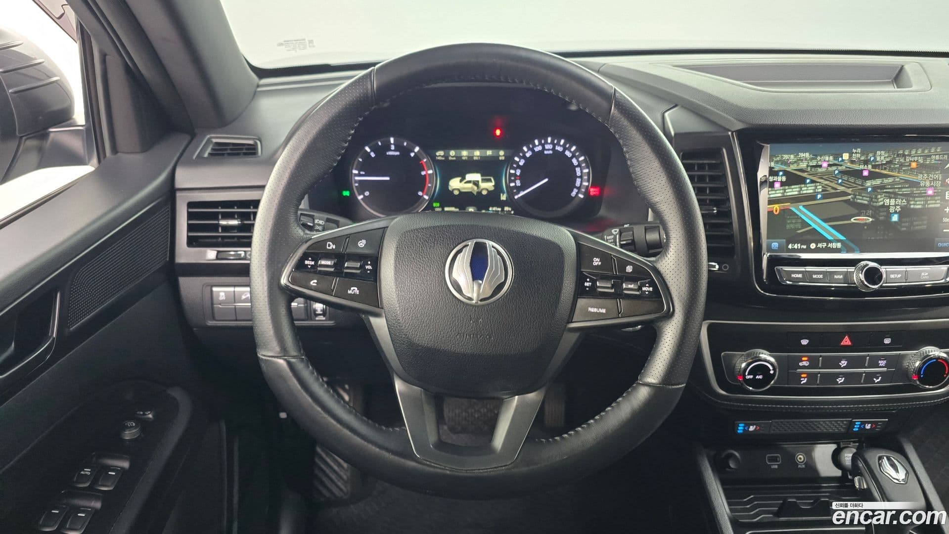 Main__Slider__Photo:Rexton KG_Mobility_Ssangyong 2020.2-12