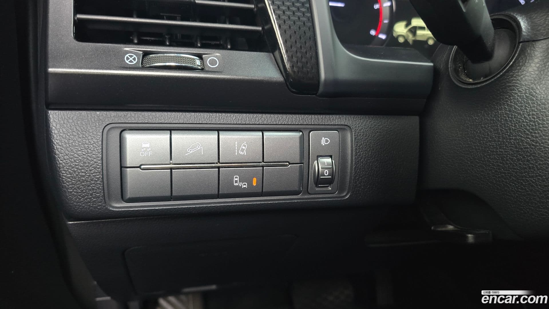 Main__Slider__Photo:Rexton KG_Mobility_Ssangyong 2020.2-15