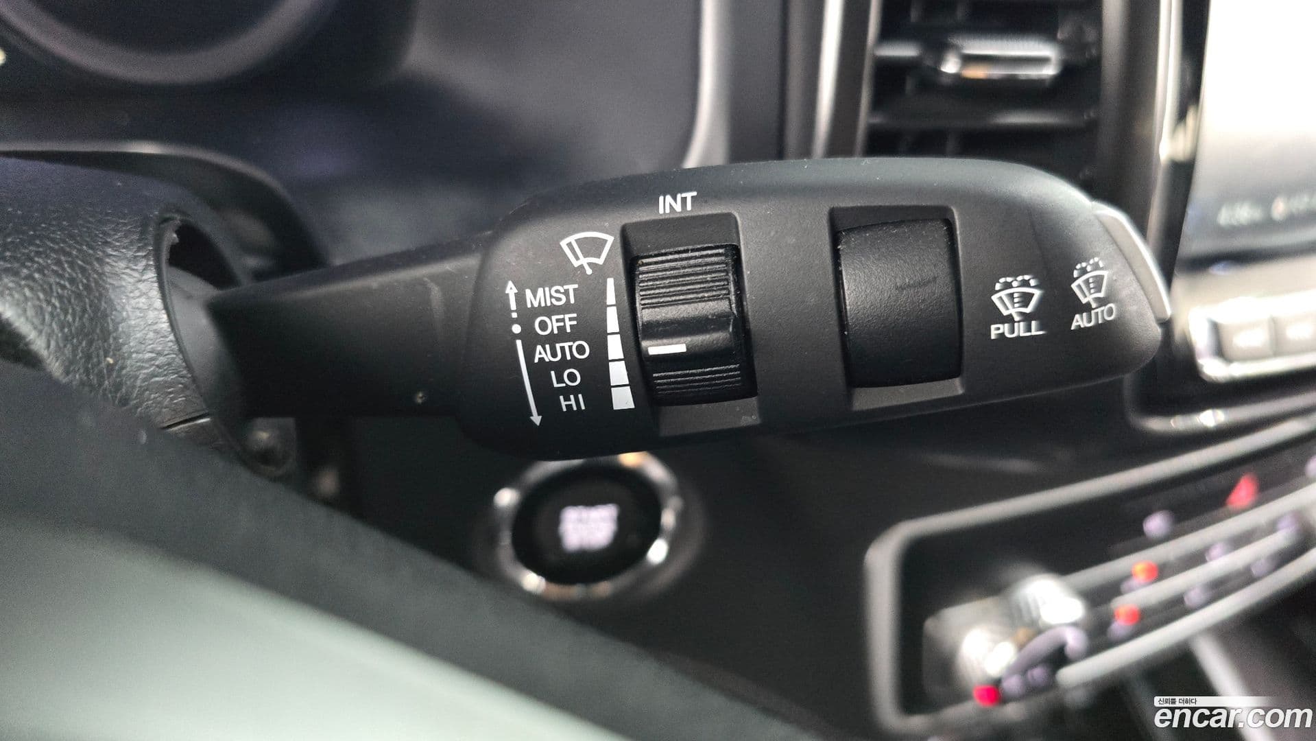 Main__Slider__Photo:Rexton KG_Mobility_Ssangyong 2020.2-16