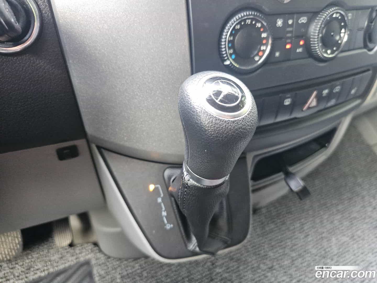 Sprinter Mercedes-Benz 2015.11-INNER-007