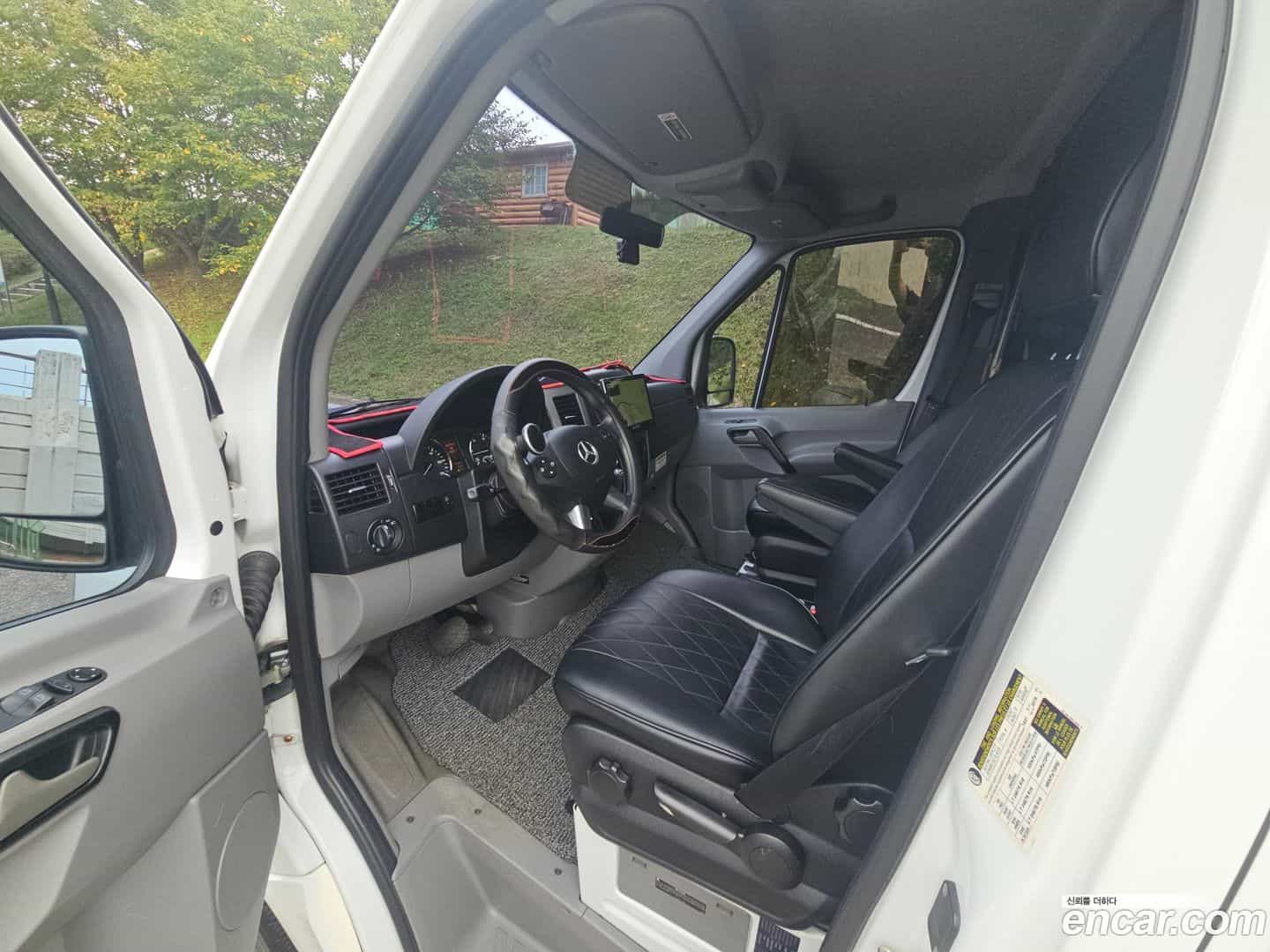 Sprinter Mercedes-Benz 2015.11-INNER-009