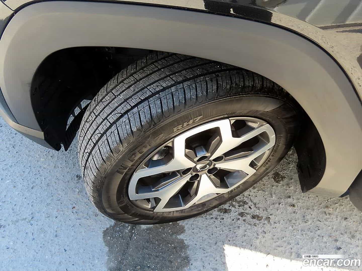 Torres KG_Mobility_Ssangyong 2024.4-OPTION-024